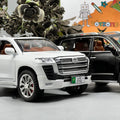 1:24 Diecast Toyota Land Cruiser LC300